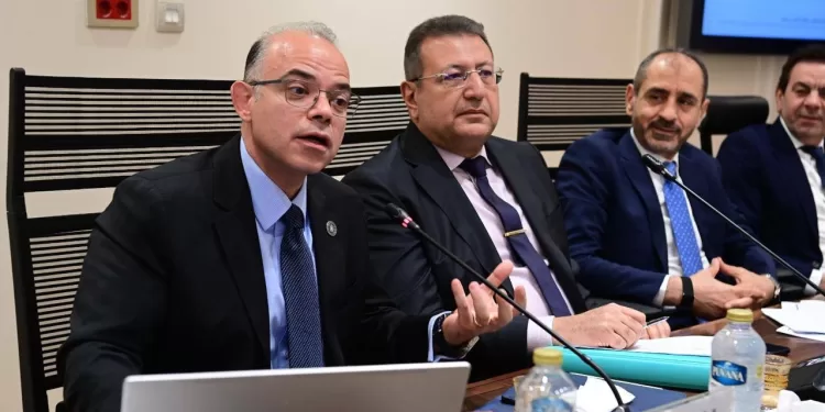 وزير الاستثمار يستعرض ملفات عمل الاستثمار والتجارة الخارجية أمام «اقتصادية النواب»