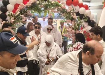 «لبيك اللهم لبيك».. البعثة الرسمية تكثف إجراءاتها مع تزايد تفويج الحجاج