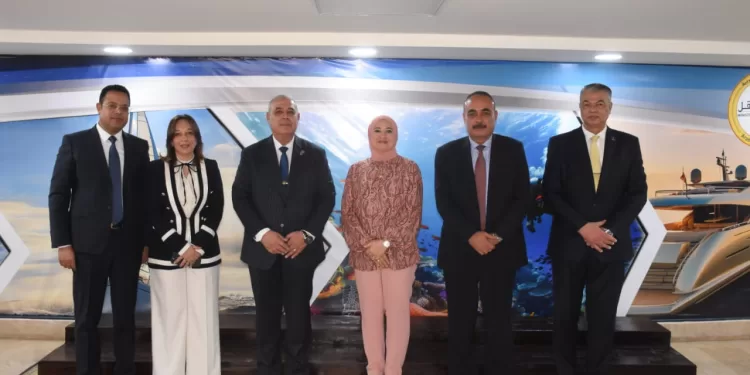 نائبة محافظ الإسكندرية تشيد بدور المرأة في قطاع النقل البحري واللوجستيات