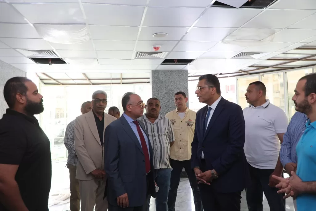 محافظ البحر الأحمر يفاجئ التأمين الصحي بجولة بين العيادات 6 - جريدة الجمهورية WhatsApp Image 2026 05 18 at 2.48.58 PM - جريدة الجمهورية