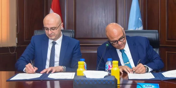 محافظة الإسكندرية توقع بروتوكول تعاون مع «تنظيم الاتصالات» لرفع كفاءة الشبكات