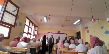 رئيس مدينة الواحات البحرية: التعليم قاطرة التقدم ونسابق الزمن لتنفيذ رؤية الدولة