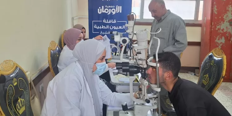 تضامن كفر الشيخ: تنظيم قافلة عيون للكشف الطبي على 500 مريض بقرى مركز الرياض