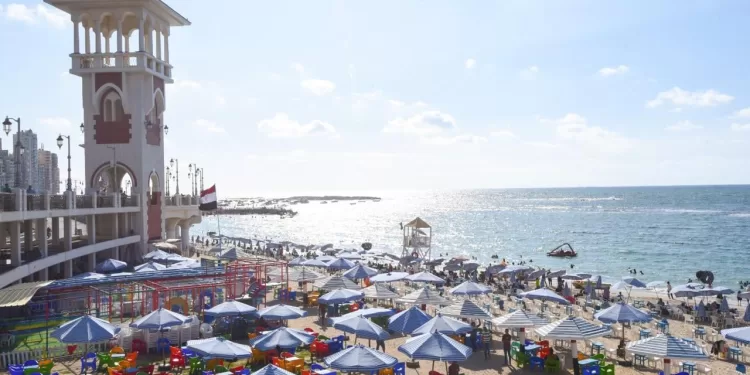 شواطئ الإسكندرية تستعد لاستقبال آلاف الزائرين في عيد الأضحى المبارك 1 - جريدة الجمهورية شواطئ الإسكندرية تستعد لاستقبال آلاف الزائرين في عيد الأضحى المبارك