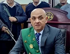 خان الأمانة وقاد العصابة للضحية.. المشدد 10 سنوات لمتهم خطط لسرقة سيارة شركة بإطلاق الرصاص على قائدها