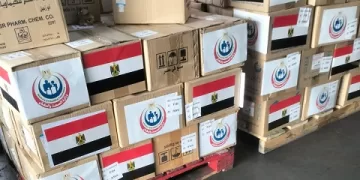 مصر تُرسل شحنة أدوية ومستلزمات طبية إلى الكونغو الديمقراطية وأوغندا لمواجهة الإيبولا