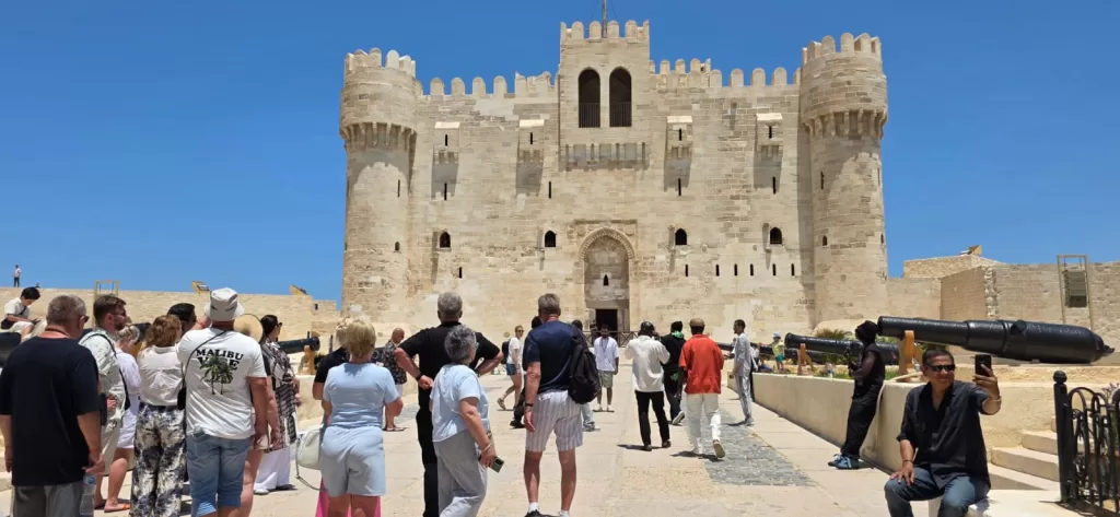 إقبال كبير على معالم الإسكندرية في العيد وسيولة مرورية تزين الثغر 12 - جريدة الجمهورية WhatsApp Image 2026 05 28 at 1.35.50 PM 1 - جريدة الجمهورية