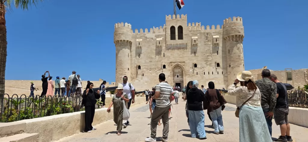 إقبال كبير على معالم الإسكندرية في العيد وسيولة مرورية تزين الثغر 8 - جريدة الجمهورية WhatsApp Image 2026 05 28 at 1.35.51 PM 3 - جريدة الجمهورية