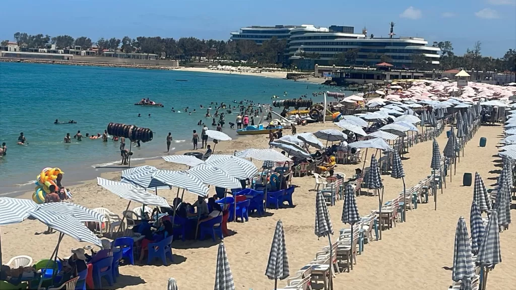 إقبال كبير على معالم الإسكندرية في العيد وسيولة مرورية تزين الثغر 5 - جريدة الجمهورية WhatsApp Image 2026 05 28 at 1.35.51 PM 6 - جريدة الجمهورية