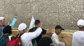 لبيك اللهم لبيك.. رئيس البعثة الرسمية: بدء تفويج حجاج القرعة المتعجلين من منى إلى مكة المكرمة صباح الجمعة