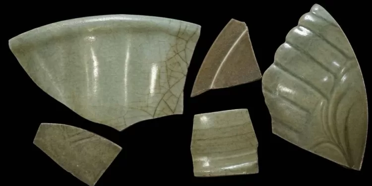 الكشف عن مجموعة من صهاريج المياه والمنشآت الخدمية بميناء عيذاب الأثري بحلايب