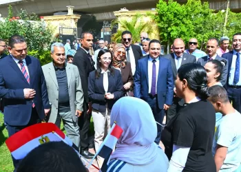 قيادات البحيرة يُشاركون أطفال «دار المروة» بكفر الدوار فرحة عيد الأضحى 3 - جريدة الجمهورية قيادات البحيرة يُشاركون أطفال «دار المروة» بكفر الدوار فرحة عيد الأضحى