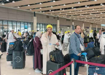 بدء تفويج حجاج السياحة المصريين إلى أرض الوطن.. و8 رحلات جوية تغادر اليوم 2 - جريدة الجمهورية بدء تفويج حجاج السياحة المصريين إلى أرض الوطن.. و8 رحلات جوية تغادر اليوم