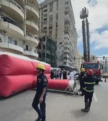 بينها استخدام «الهيدروليكي».. خطة ذكية للحماية المدنية لإنقاذ شخص من الانتحار بكورنيش الإسكندرية