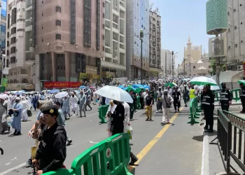 بعثة أسر شهداء الشرطة تصل المدينة المنورة.. ورفع درجة الاستعداد لعودة حجاج القرعة