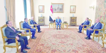 الرئيس يؤكد أهمية المشروعات العابرة للحدود فى تعزيز التكامل الإقليمى