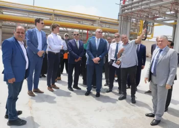 ميناء الإسكندرية يستقبل خبراء دوليين لإعداد خريطة طريق الوقود البديل بالتعاون مع المنظمة البحرية الدولية