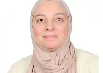 «غادة أحمدين».. أول سيدة تتولى إدارة برنامج المنح الصغيرة في مصر 3 - جريدة الجمهورية «غادة أحمدين».. أول سيدة تتولى إدارة برنامج المنح الصغيرة في مصر