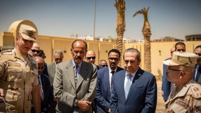 رئيس إريتريا يزور «العاصمة الجديدة».. ويشيد بالبرج الأيقوني والمنشآت الثقافية 13 - جريدة الجمهورية 14 - جريدة الجمهورية