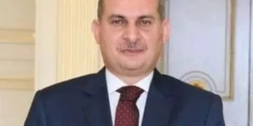 مدير تحرير «الجمهورية» يبارك للسفير أسامة الهادى توليه مهام سفير مصر لدى أيرلندا