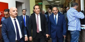 تضم استثمارات بـ 14.7 مليار دولار.. رئيس هيئة الاستثمار يتفقد المنطقة الحرة بـ «الإسكندرية»