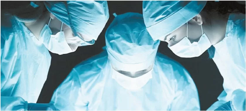 المزور والمنتحل يمتنع.. الطب فى مصر من كلوت بك إلى مجدى يعقوب وغنيم