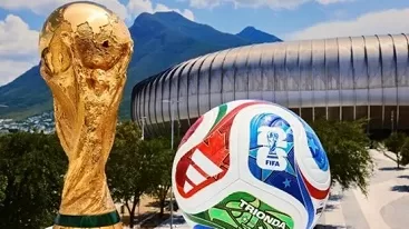 الظهور الثاني في المونديال.. طاقم «أمين عمر» يدير مواجهة الأرجنتين والنمسا 1 - جريدة الجمهورية الظهور الثاني في المونديال.. طاقم «أمين عمر» يدير مواجهة الأرجنتين والنمسا