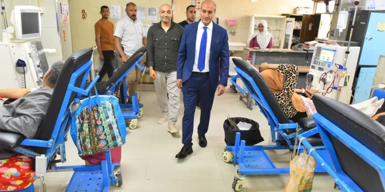 محافظ أسيوط يفاجئ مستشفى الإيمان العام بجولة ميدانية ويوجه بتيسير الإجراءات أمام المرضى وسرعة تقديم الخدمات الصحية