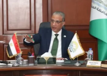 محافظ الجيزة يترأس اجتماع المنطقتين الصناعيتين بـ «عرب أبو ساعد» و«جرزا» لتقنين أوضاع المستثمرين 12 - جريدة الجمهورية محافظ الجيزة يترأس اجتماع المنطقتين الصناعيتين بـ «عرب أبو ساعد» و«جرزا» لتقنين أوضاع المستثمرين