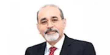 مدير تحرير «الجمهورية» يهنئ السفير وائل حامد توليه مهام سفير مصر لدى ألمانيا
