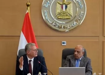وزيرا «الكهرباء» و«البترول» يعقدان اجتماعاً موسعاً لتأمين احتياجات الطاقة ومواجهة أحمال الصيف