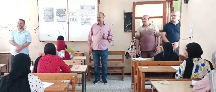 في اليوم الأخير للشهادة الإعدادية ببني سويف.. الفولي يتابع لجان «الهندسة» ويعلن بدء التصحيح غداً