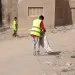 حي الوراق يبدأ الجمع المنزلي للقمامة.. وإزالة مغسلة مخالفة بطناش