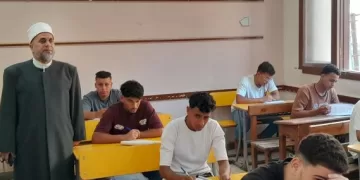 هدوء في امتحان «النحو» لأدبي الثانوية الأزهرية بالشرقية.. وتحرير ٨ محاضر غش
