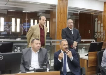 محافظ الشرقية يتابع رقمياً حملات النظافة ورفع الإشغالات بالمراكز والمدن