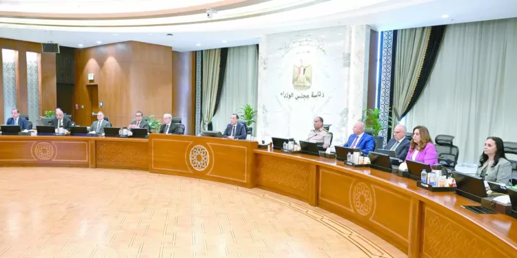إعداد برنامج اقتصادى متكامل أول أكتوبر.. لاستكمال مسار الإصلاح الاقتصادى