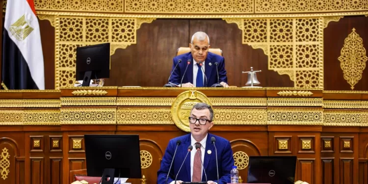 وزير التخطيط أمام مجلس الشيوخ: «بناء الإنسان» عنوان خطة التنمية 26/27.. واستثمارات متوقعة بـ3.7 تريليون جنيه 1 - جريدة الجمهورية وزير التخطيط أمام مجلس الشيوخ: «بناء الإنسان» عنوان خطة التنمية 26/27.. واستثمارات متوقعة بـ3.7 تريليون جنيه