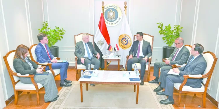 تعزيز التعاون الصناعى بين «القاهرة» و«برلين»