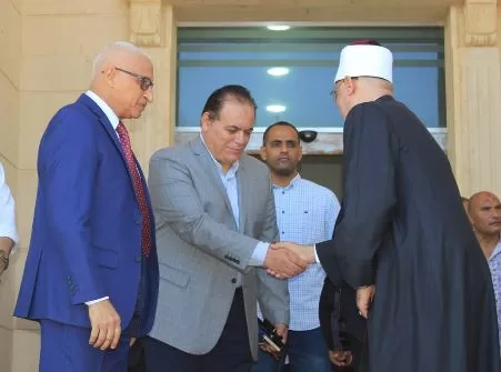 محافظ شمال سيناء يستقبل مفتي الجمهورية لبحث تعزيز الوعي ونشر الفكر الوسطي 9 - جريدة الجمهورية 9 2 - جريدة الجمهورية