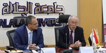 سفير اليابان يزور جامعة الجلالة لتعزيز التعاون الأكاديمي والثقافي