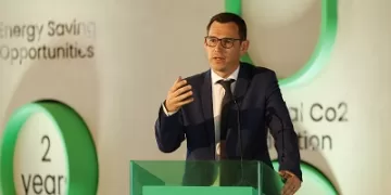 إطلاق المرحلة الثانية لمبادرة كفاءة الطاقة لخفض الانبعاثات وتحسين تشغيل المباني