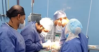 عاد إلى الحياة 3 مرات.. معجزة طبية بمستشفى أجا لإنقاذ مريض توقف قلبه متتاليًا
