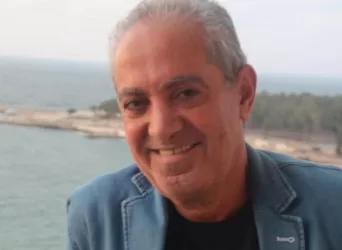بعد ساعات من انتشار الفيديو الصادم لمسؤول تعليم القليوبية.. الداخلية ضبطت المتهم بمراودة سيدة عن نفسها مقابل نقل ابنتها