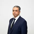 شريف عبد الحميد يهنئ السفير محمود السيد عمر بتمثيل مصر في النرويج وأيسلندا