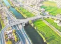 نعمل فى كل مكان بمحافظات الجنوب.. ونستثمر ثرواتها لتحسين معيشة المواطنين 26 - جريدة الجمهورية «العميد» يراجع دروس «السامبا»