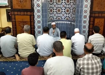 لقاءات دعوية وتثقيفية مكثفة للتصدي للتحديات الفكرية وبناء مجتمع واعٍ ومتماسك
