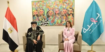 البابا تواضروس الثاني يزور مستشفى «بهية».. ويشيد بمعاييرها المهنية والإنسانية