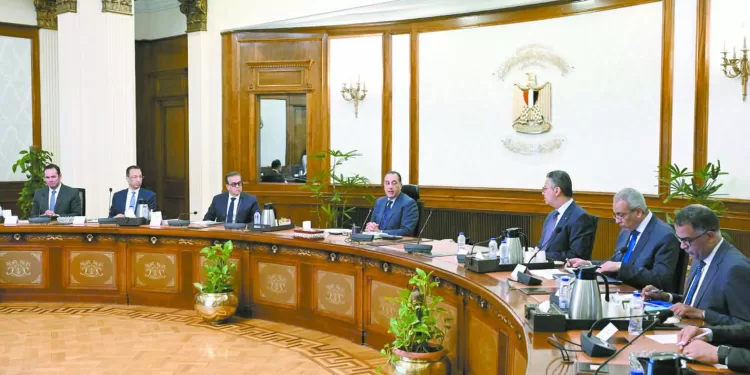 ستائر سوداء وأسلحة فتاكة.. «الشياطين الحمر» عنيهم على صلاح