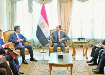 مصر وأوزبكستان تبحثان التعاون بالمناطق الصناعية 2 - جريدة الجمهورية «صلاح» و«دى بروين».. ونجوم تحت ضغط الملايين قبل المواجهة