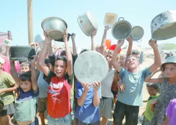 الجوع يتفاقم فى غزة 3 - جريدة الجمهورية «صلاح» و«دى بروين».. ونجوم تحت ضغط الملايين قبل المواجهة